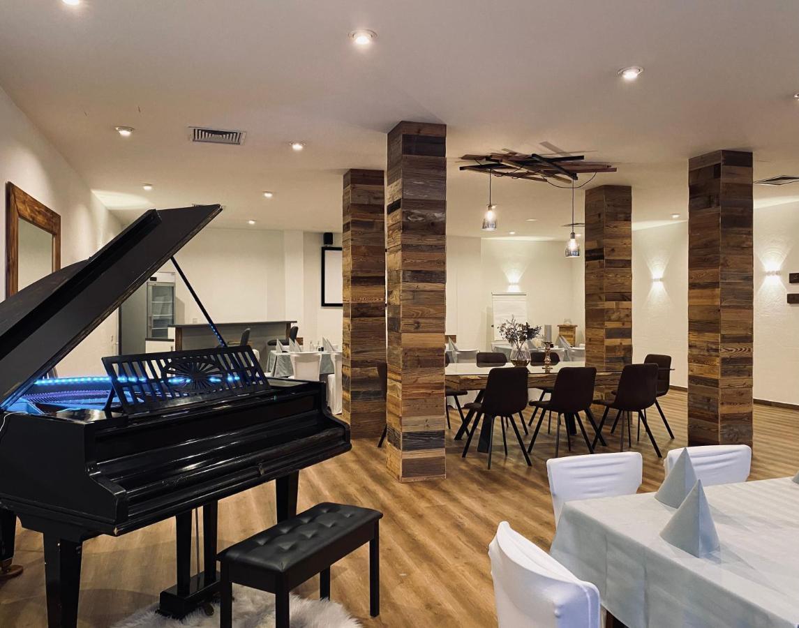 Отель Lieboch Living Экстерьер фото